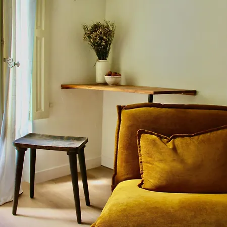 Couette-café Maison Merci - 3*